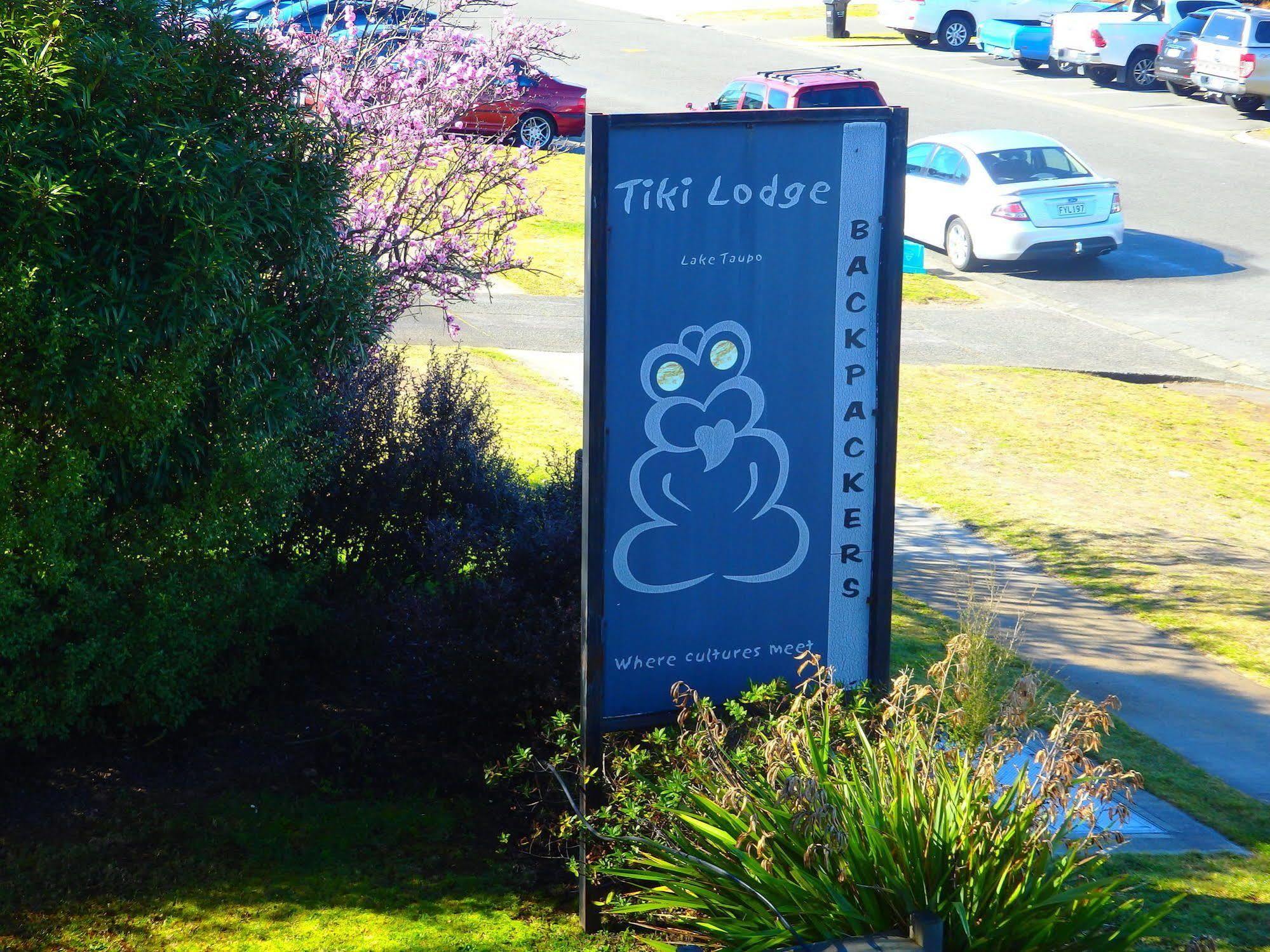 Tiki Lodge Backpackers Taupo Dış mekan fotoğraf